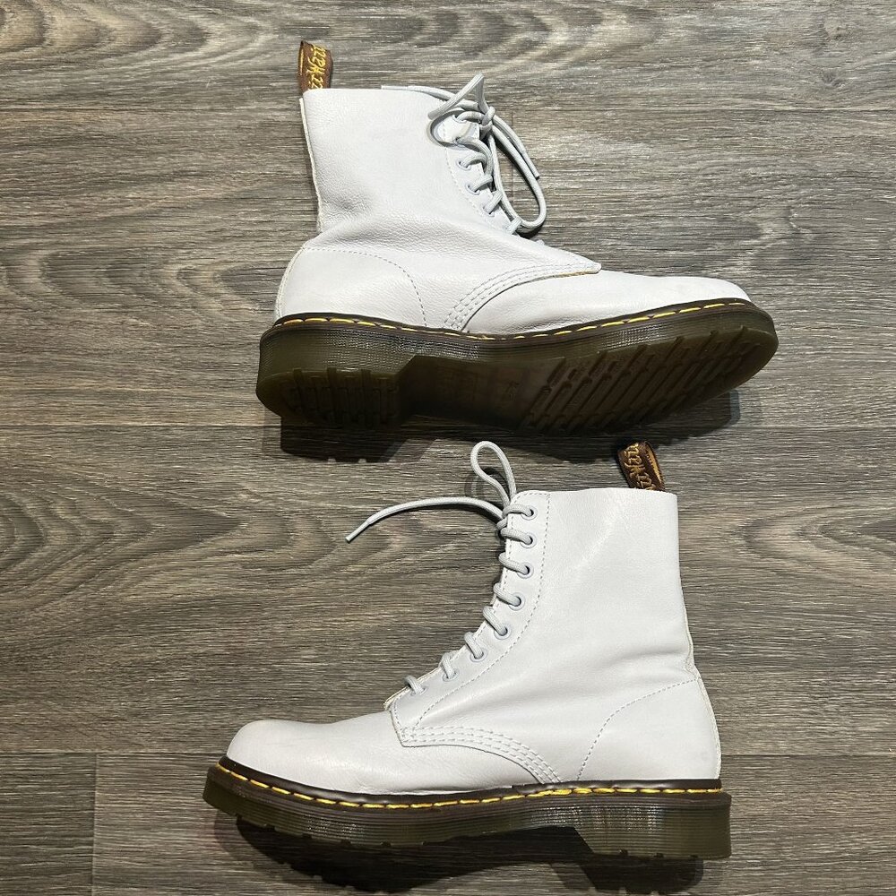 Dr Martens SZ 9 41 Chelsea Boots 1460 Pascal Leather Virginia Light Blue Grunge - Picture 4 of 11